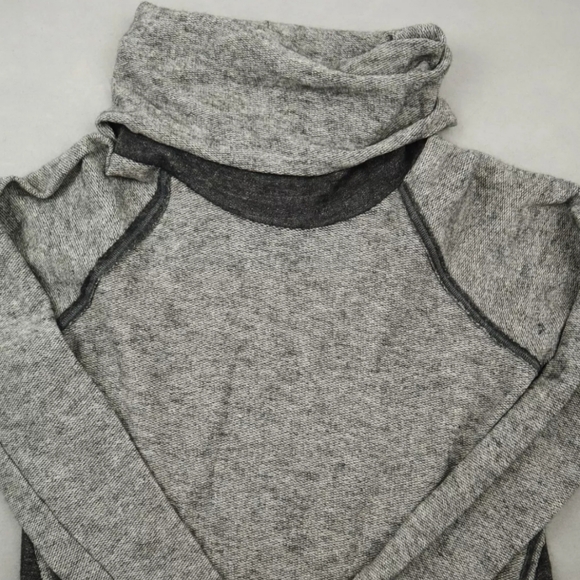 Kuhl Nova Cowl Funnel Neck Colorblock Long Sleeve Top #N17 - Picture 2 of 7